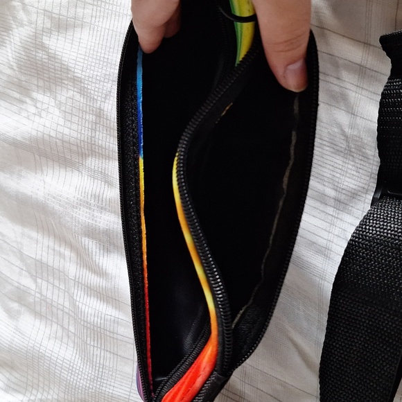 Ole Smoky Moonshine Tie Dye Fanny Pack - Picture 5 of 7